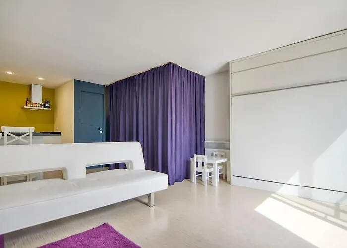 Le 44 * Han-sur-Lesse